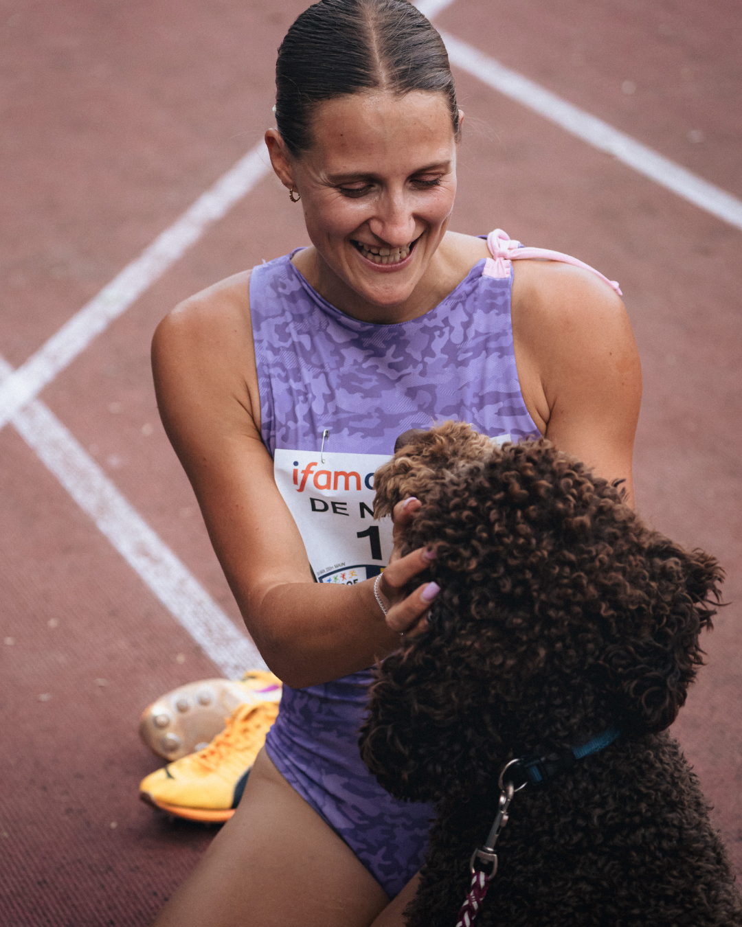 Janie De Naeyer met haar hond